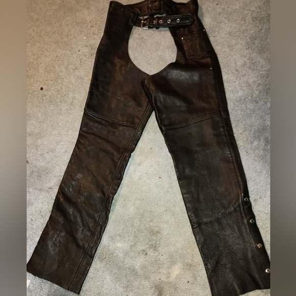 Milwaukee Leather Biker Chaps - Picture 5 of 5